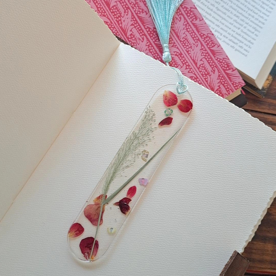 Handmade Resin Bookmark with Dried Flowers & Butterfly Beads – One-of-a-Kind Gift